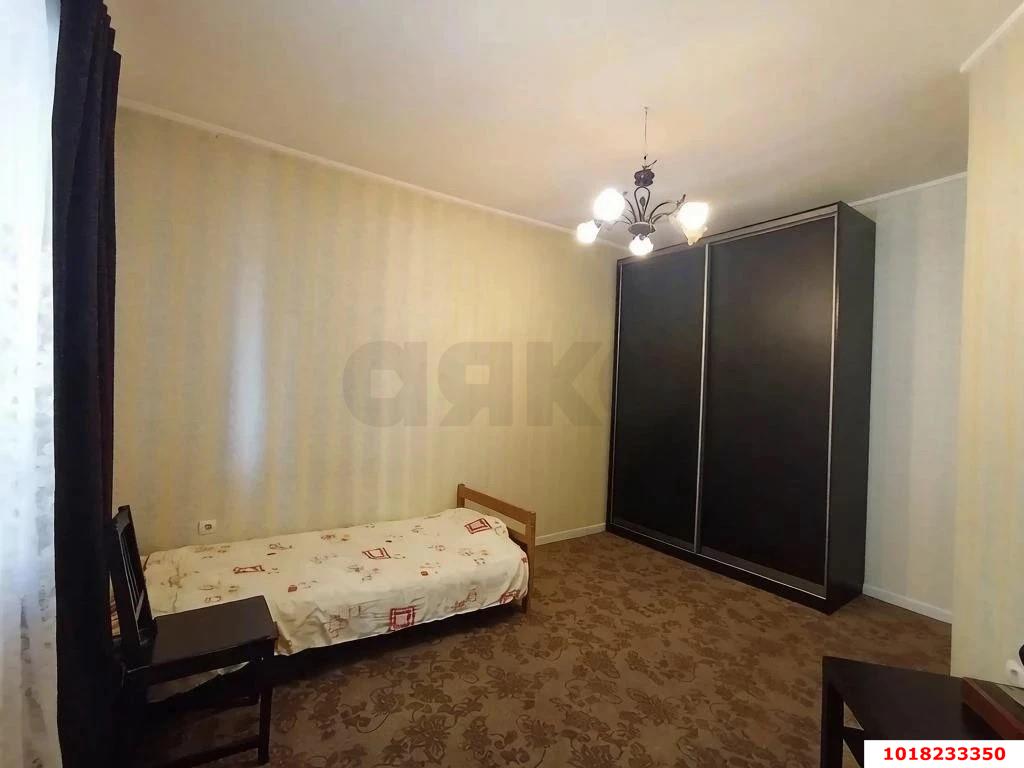 Фото №4: 1-комнатная квартира 41&nbsp;м², 1/4&nbsp;эт. - Краснодар, Прикубанский внутригородской округ, Калинино, мкр. Завод Радиоизмерительных Приборов, ул. Сергиевская, 49