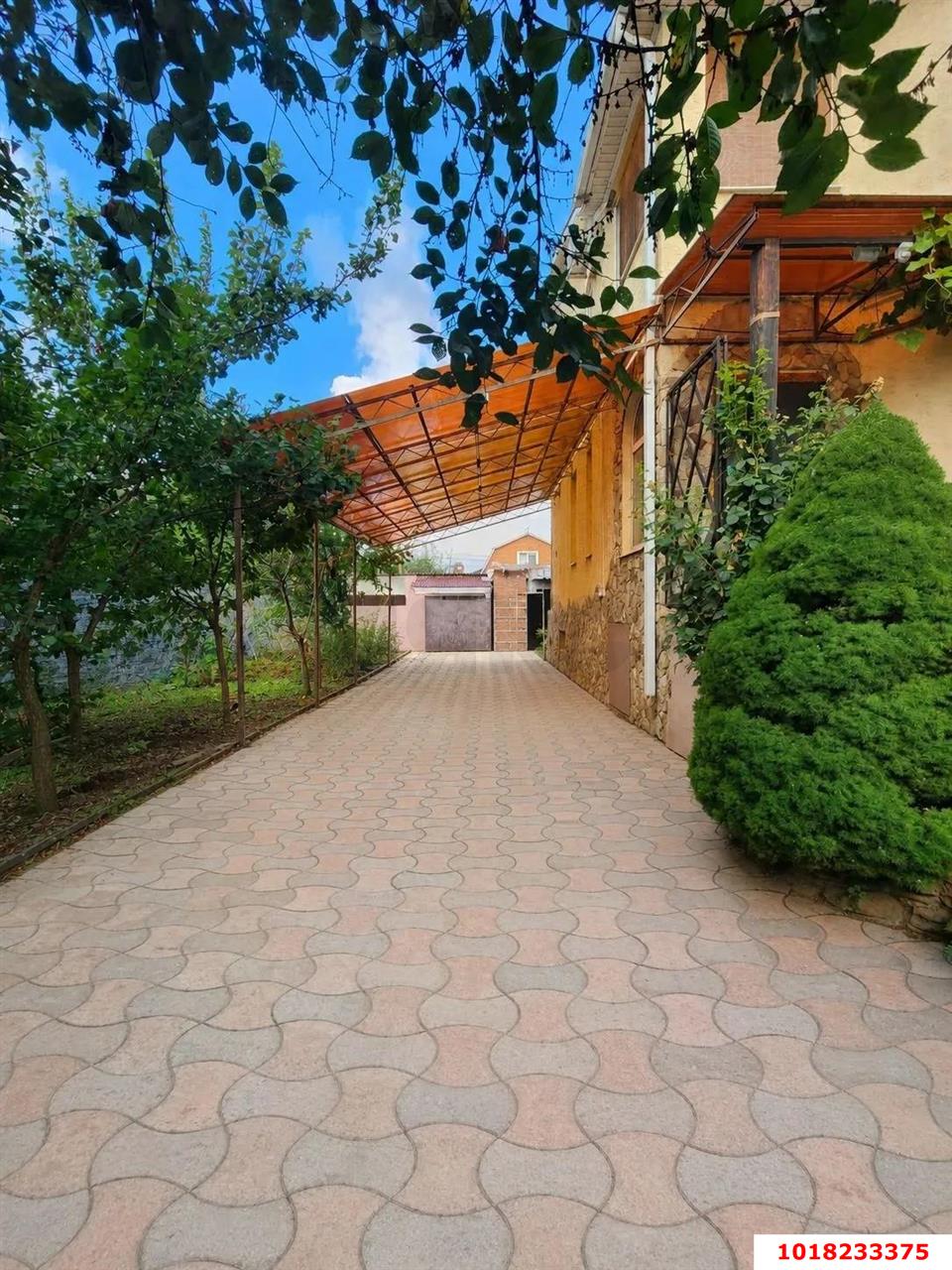 Фото №8: Дом 140&nbsp;м² + 4&nbsp;сот., 2&nbsp;эт. - Знаменский, Карасунский внутригородской округ, мкр. СНТ Автомобилист-2, ул. Клубничная