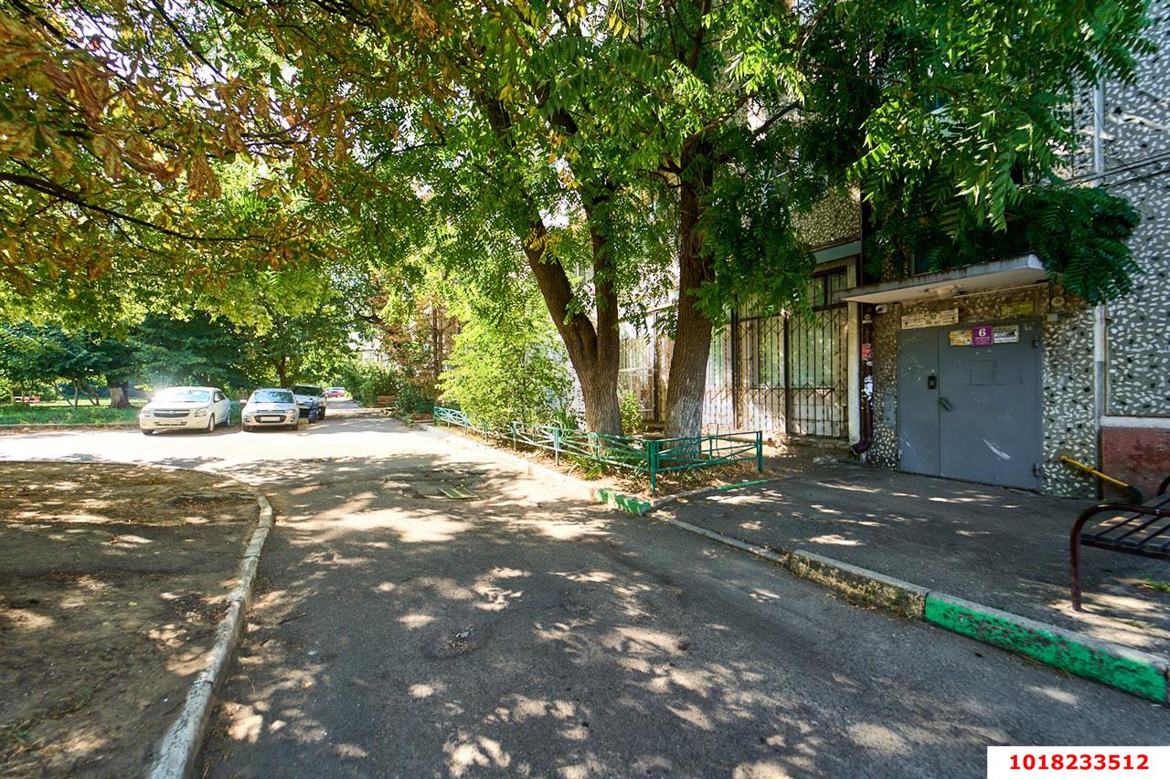 Фото №16: 3-комнатная квартира 59&nbsp;м², 5/5&nbsp;эт. - Краснодар, Карасунский внутригородской округ, мкр. Гидростроителей, ул. имени Дмитрия Благоева, 2
