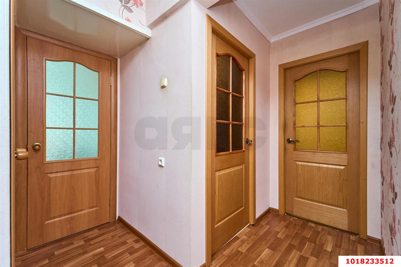Фото №13: 3-комнатная квартира 59&nbsp;м², 5/5&nbsp;эт. - Краснодар, Карасунский внутригородской округ, мкр. Гидростроителей, ул. имени Дмитрия Благоева, 2