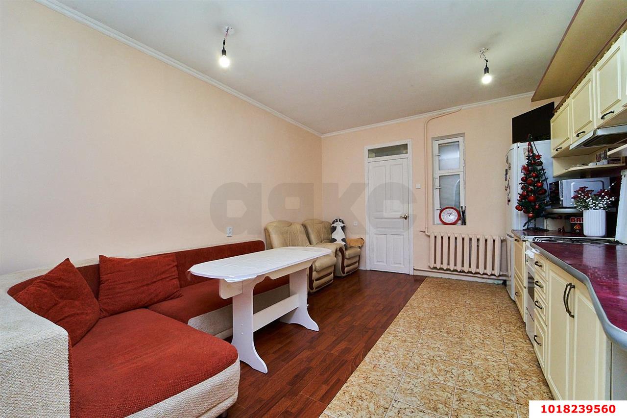 Фото №3: Дом 73&nbsp;м² + 3&nbsp;сот., 2&nbsp;эт. - Краснодар, Центральный внутригородской округ, мкр. Дубинка, ул. Озёрная