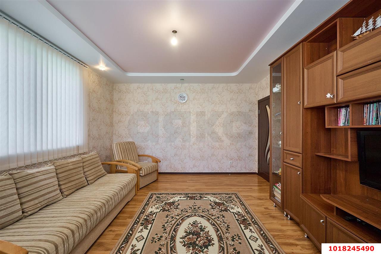 Фото №12: 3-комнатная квартира 78&nbsp;м², 5/17&nbsp;эт. - Краснодар, Прикубанский внутригородской округ, Восточно-Кругликовский, мкр. ЖК Легенда, ул. имени 40-летия Победы, 135