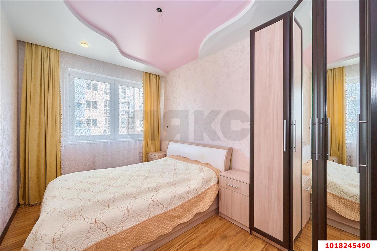 Фото №6: 3-комнатная квартира 78&nbsp;м², 5/17&nbsp;эт. - Краснодар, Прикубанский внутригородской округ, Восточно-Кругликовский, мкр. ЖК Легенда, ул. имени 40-летия Победы, 135