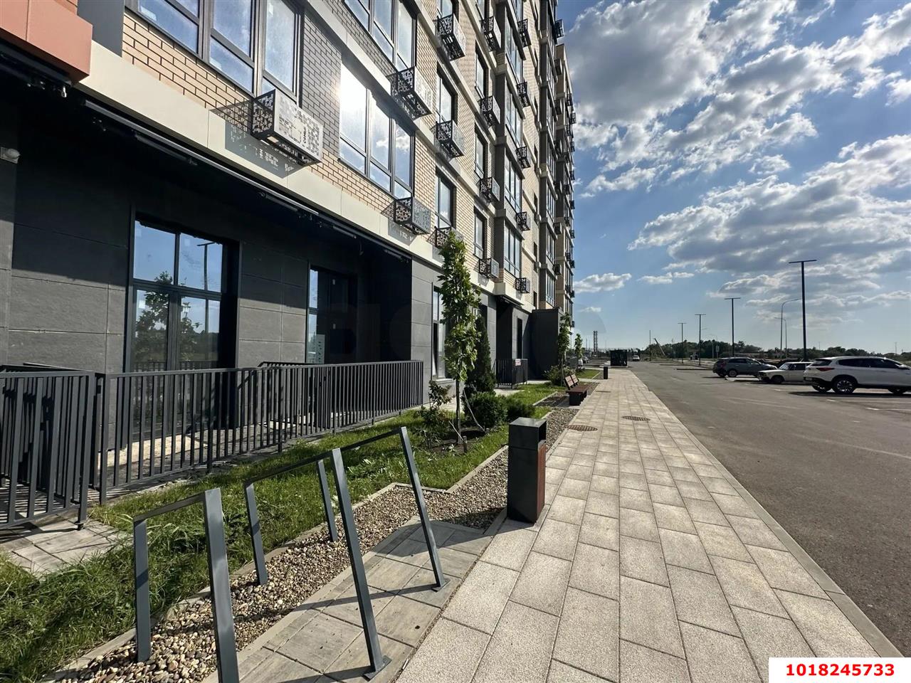 Фото №4: 3-комнатная квартира 74&nbsp;м², 1/18&nbsp;эт. - Краснодар, Прикубанский внутригородской округ, мкр. ЖК Тёплые Края, ул. им. Александра Гикало, 11