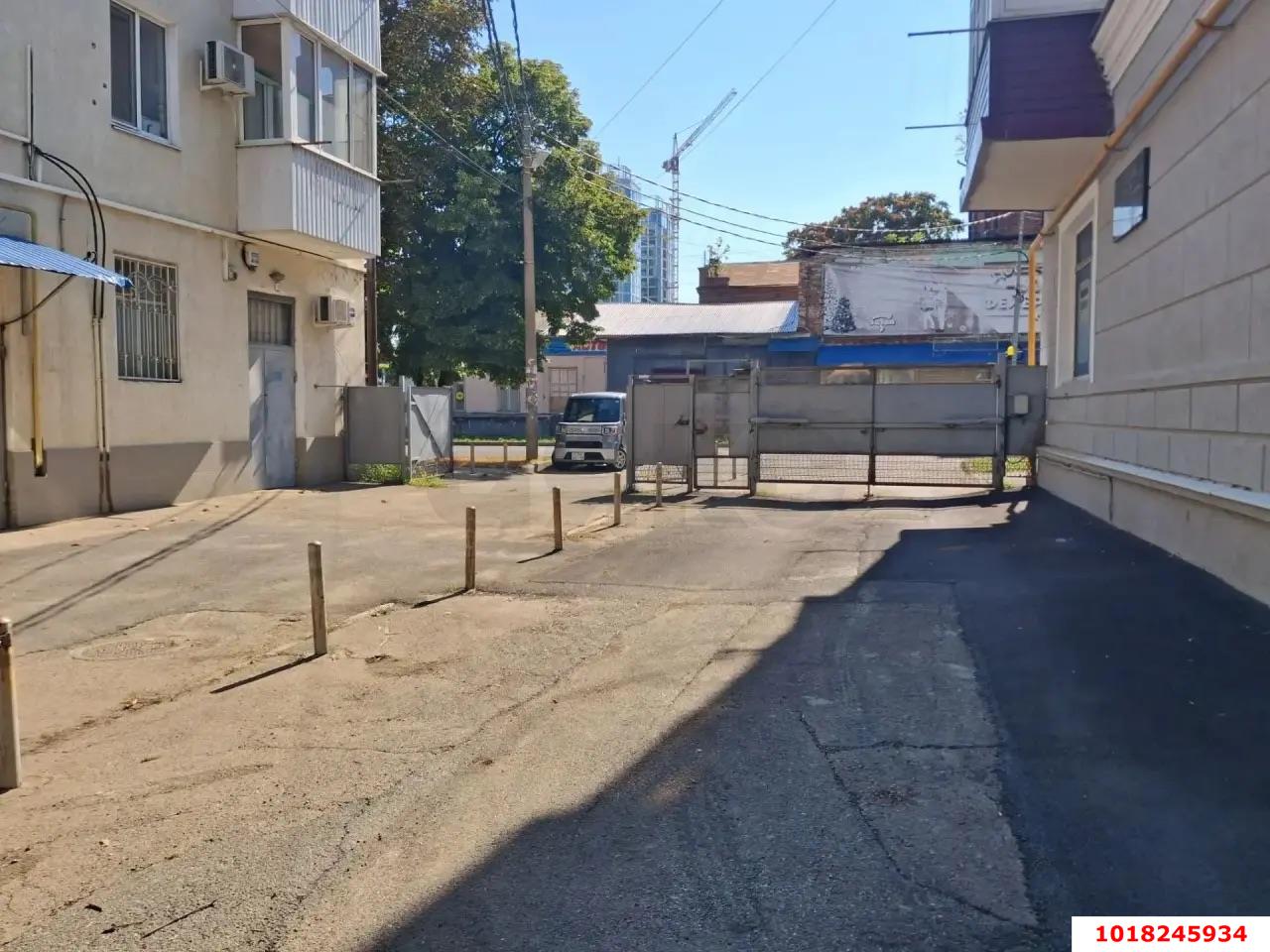 Фото №9: 1-комнатная квартира 30&nbsp;м², 1/1&nbsp;эт. - Краснодар, Западный внутригородской округ, мкр. Центральный, ул. Северная, 308