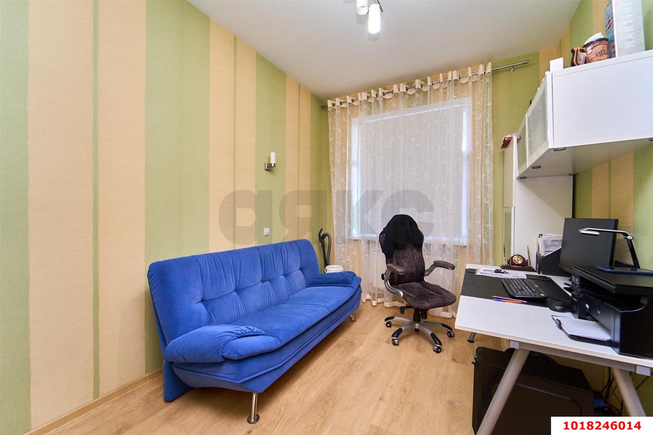 Фото №9: Дом 250&nbsp;м² + 10&nbsp;сот., 2&nbsp;эт. - Краснодар, Карасунский внутригородской округ, ж/р Новознаменский, пр-д Соборный