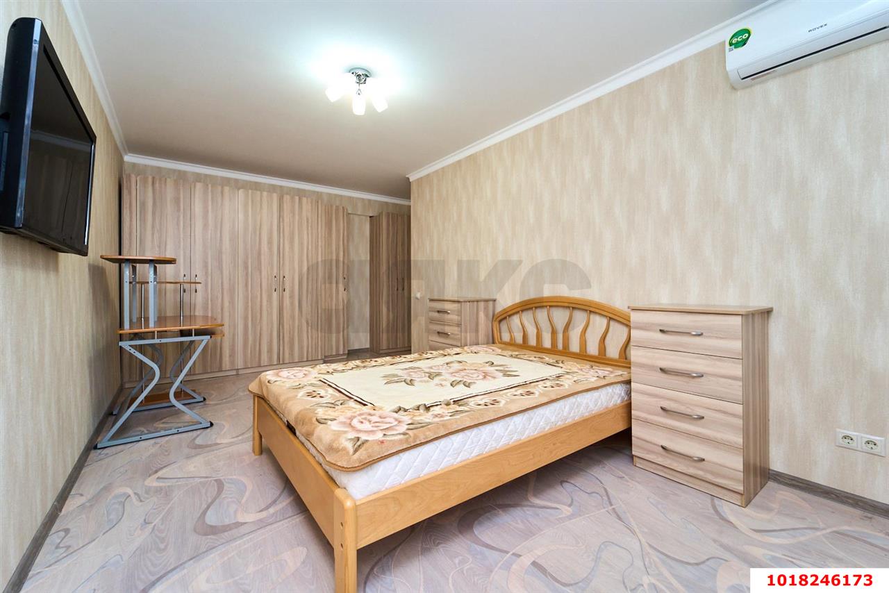 Фото №6: 2-комнатная квартира 44&nbsp;м², 4/9&nbsp;эт. - Краснодар, Западный внутригородской округ, мкр. Центральный, ул. Красная, 29