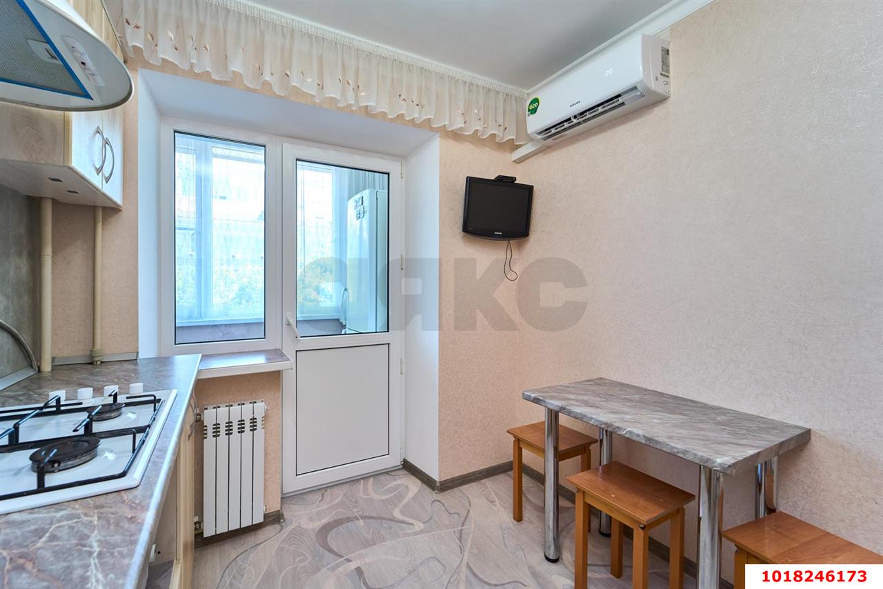 Фото №12: 2-комнатная квартира 44&nbsp;м², 4/9&nbsp;эт. - Краснодар, Западный внутригородской округ, мкр. Центральный, ул. Красная, 29