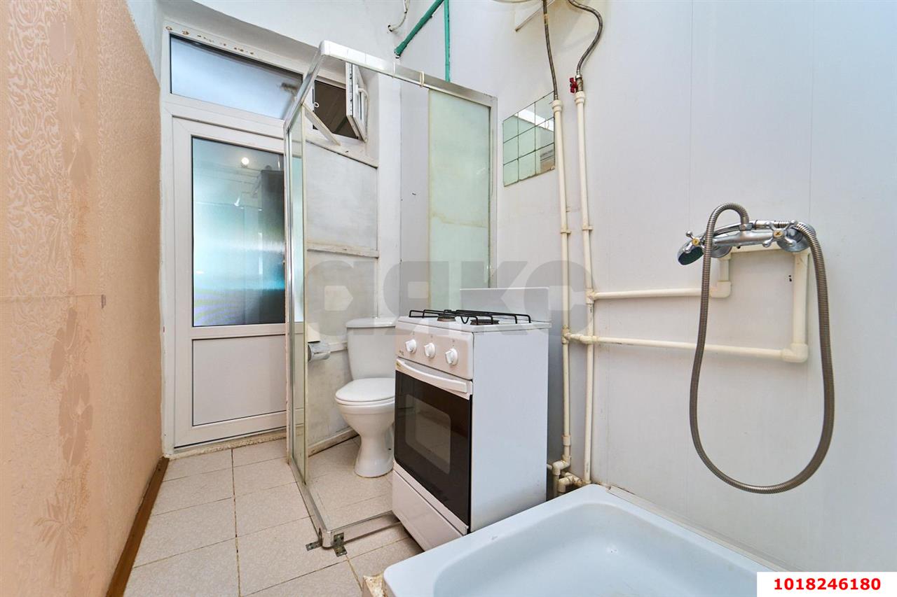 Фото №6: 2-комнатная квартира 25&nbsp;м², 1/1&nbsp;эт. - Краснодар, Западный внутригородской округ, мкр. Центральный, ул. Пашковская, 63
