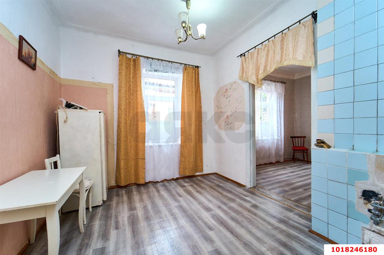Фото №3: 2-комнатная квартира 25&nbsp;м², 1/1&nbsp;эт. - Краснодар, Западный внутригородской округ, мкр. Центральный, ул. Пашковская, 63