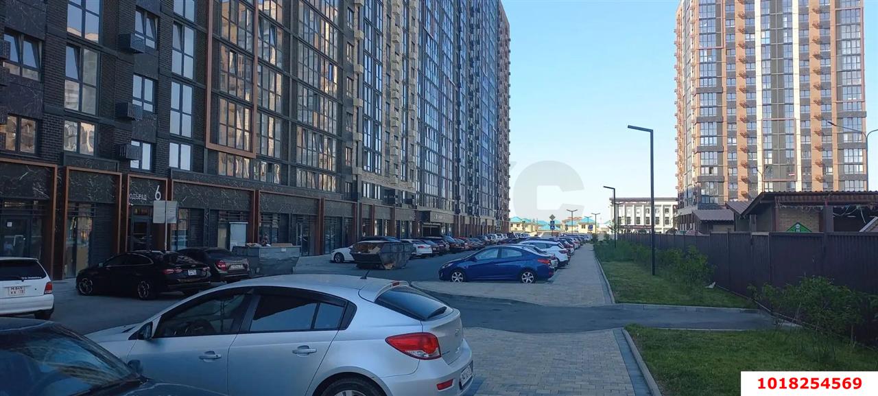 Фото №2: 1-комнатная квартира 39&nbsp;м², 5/18&nbsp;эт. - Краснодар, Прикубанский внутригородской округ, мкр. Образцово, ул. Адмирала Макарова, 5/1