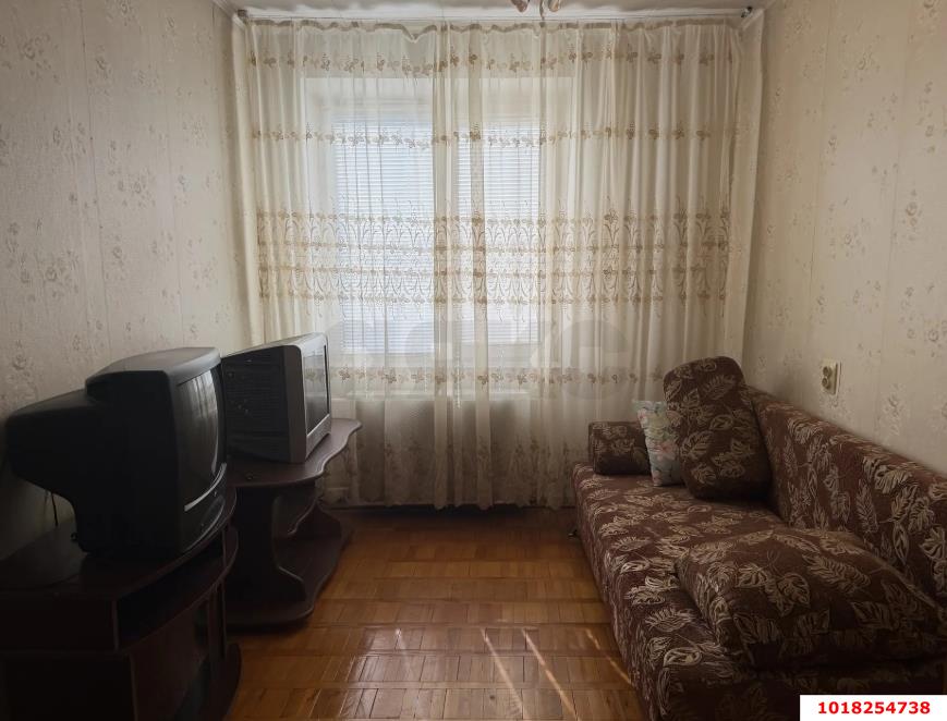 Фото №6: 3-комнатная квартира 63&nbsp;м², 5/5&nbsp;эт. - Краснодар, мкр. Западный внутригородской округ, ул. 4-я Линия Нефтяников, 5
