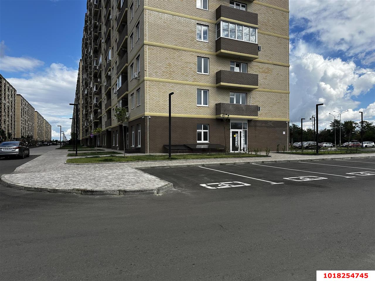 Фото №13: Торговое помещение 65&nbsp;м², 1/16&nbsp;эт. - Краснодар, Прикубанский внутригородской округ, мкр. жилой комплекс Дыхание, ул. Лётчика Позднякова, 2к29