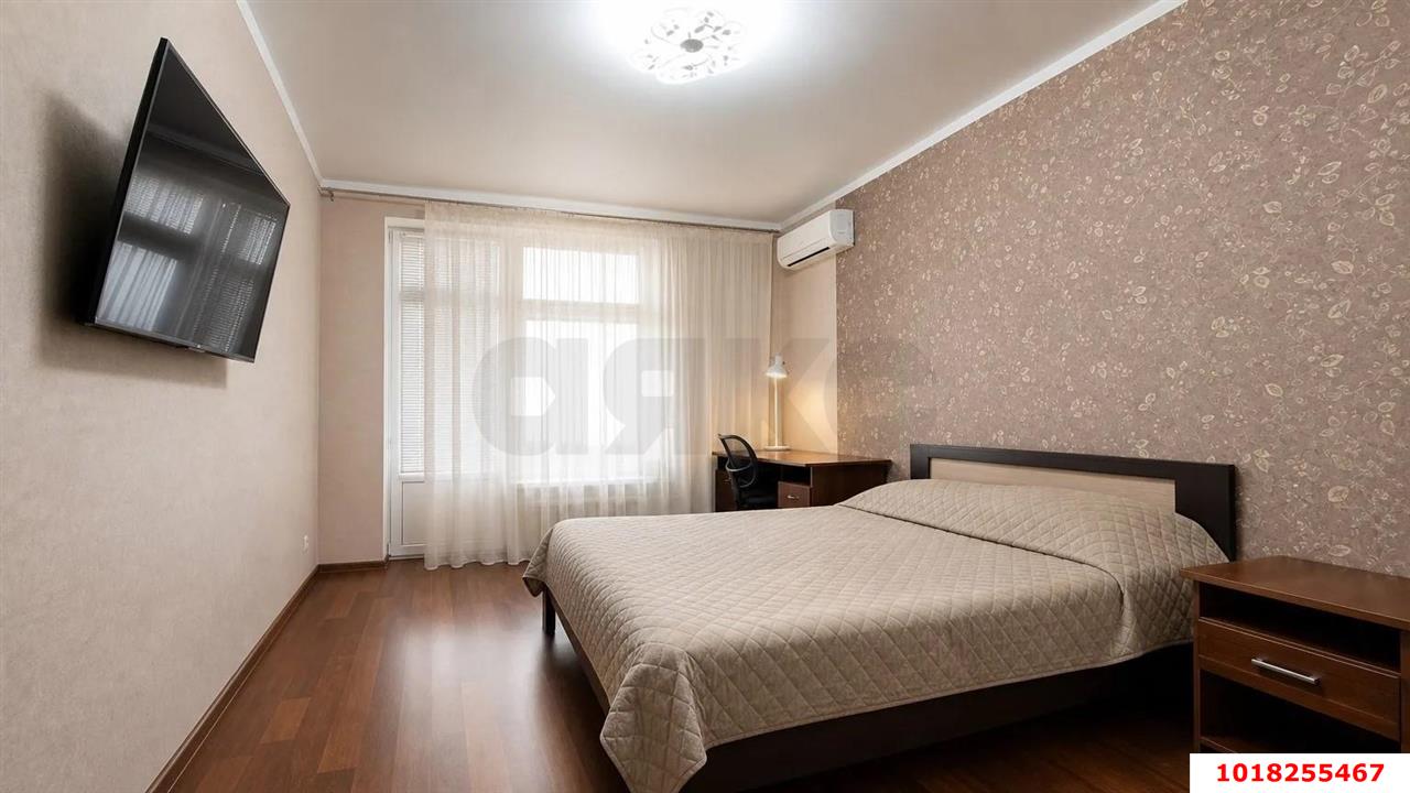 Фото №7: 2-комнатная квартира 90&nbsp;м², 4/24&nbsp;эт. - Краснодар, Западный внутригородской округ, ЖК Новый Город, мкр. Юбилейный, б-р Клары Лучко, 14к2