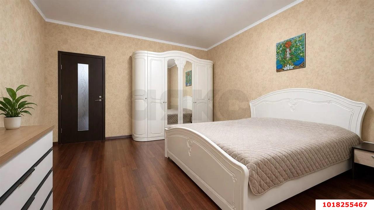 Фото №6: 2-комнатная квартира 90&nbsp;м², 4/24&nbsp;эт. - Краснодар, Западный внутригородской округ, ЖК Новый Город, мкр. Юбилейный, б-р Клары Лучко, 14к2