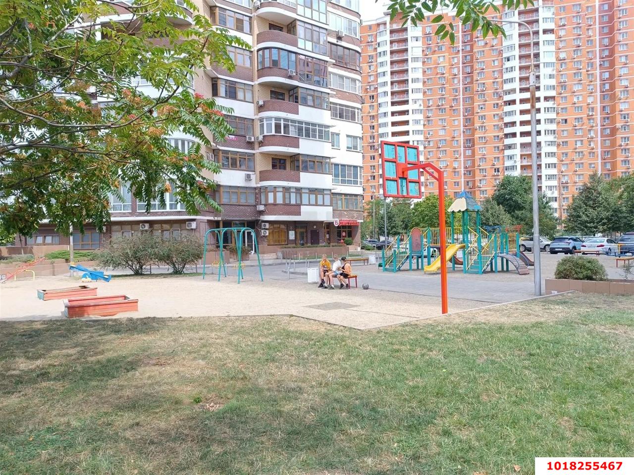 Фото №17: 2-комнатная квартира 90&nbsp;м², 4/24&nbsp;эт. - Краснодар, Западный внутригородской округ, ЖК Новый Город, мкр. Юбилейный, б-р Клары Лучко, 14к2