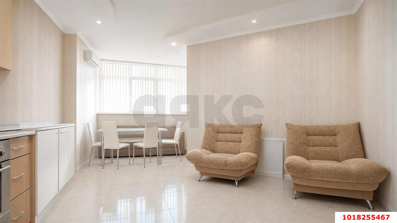 Фото №2: 2-комнатная квартира 90&nbsp;м², 4/24&nbsp;эт. - Краснодар, Западный внутригородской округ, ЖК Новый Город, мкр. Юбилейный, б-р Клары Лучко, 14к2