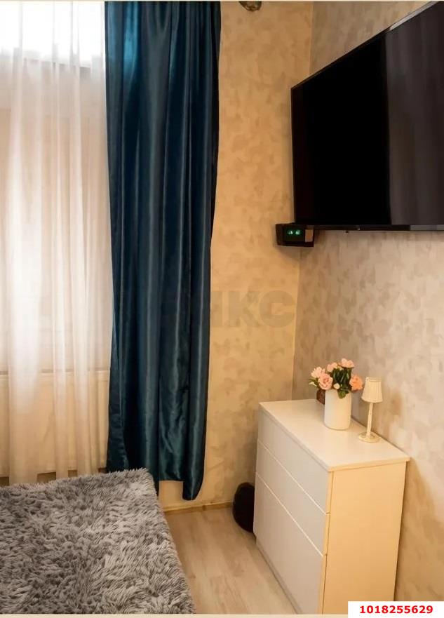 Фото №5: 1-комнатная квартира 38&nbsp;м², -1/4&nbsp;эт. - Знаменский, Карасунский внутригородской округ, мкр. жилой комплекс Первомайский, ул. Первомайская, 36/2
