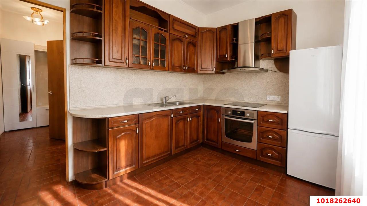Фото №2: 1-комнатная квартира 42&nbsp;м², 2/3&nbsp;эт. - Краснодар, Прикубанский внутригородской округ, Калинино, мкр. Завод Радиоизмерительных Приборов, ул. Бульварная, 34
