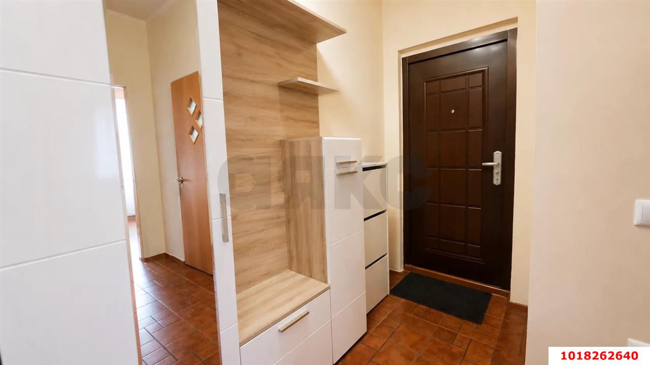 Фото №6: 1-комнатная квартира 42&nbsp;м², 2/3&nbsp;эт. - Краснодар, Прикубанский внутригородской округ, Калинино, мкр. Завод Радиоизмерительных Приборов, ул. Бульварная, 34