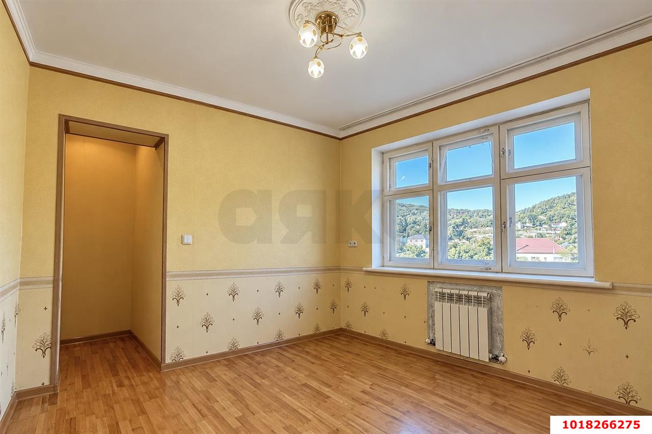 Фото №18: Дом 307&nbsp;м² + 25&nbsp;сот., 2&nbsp;эт. - Нижнебаканская, ул. Ленина, 1А