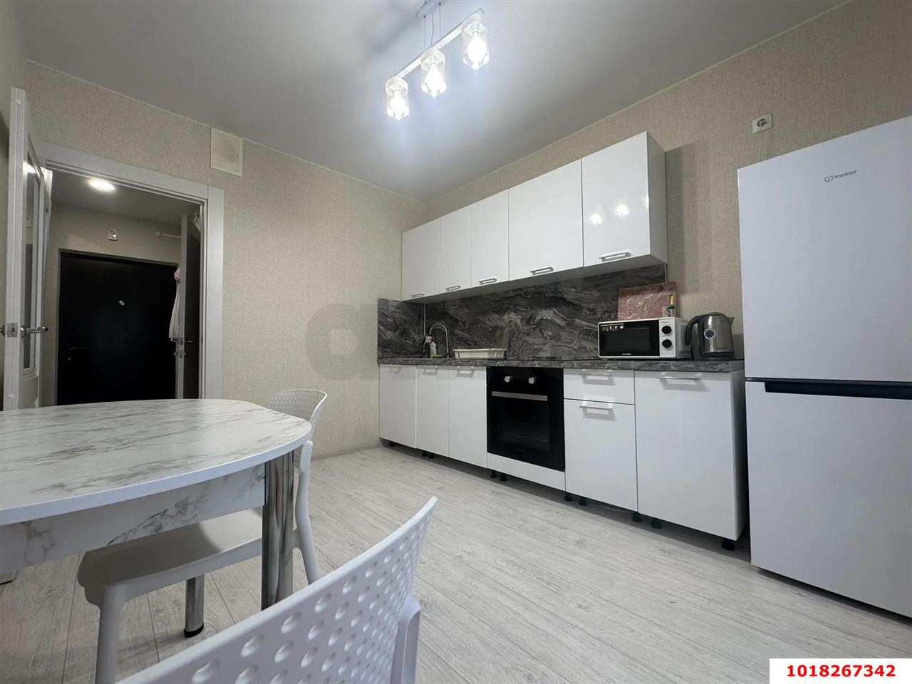 Фото №1: 1-комнатная квартира 40&nbsp;м², 13/16&nbsp;эт. - Краснодар, Прикубанский внутригородской округ, Восточный, мкр. жилой комплекс Квартал № 6, ул. Генерал-лейтенанта Александра Сапрунова, 17