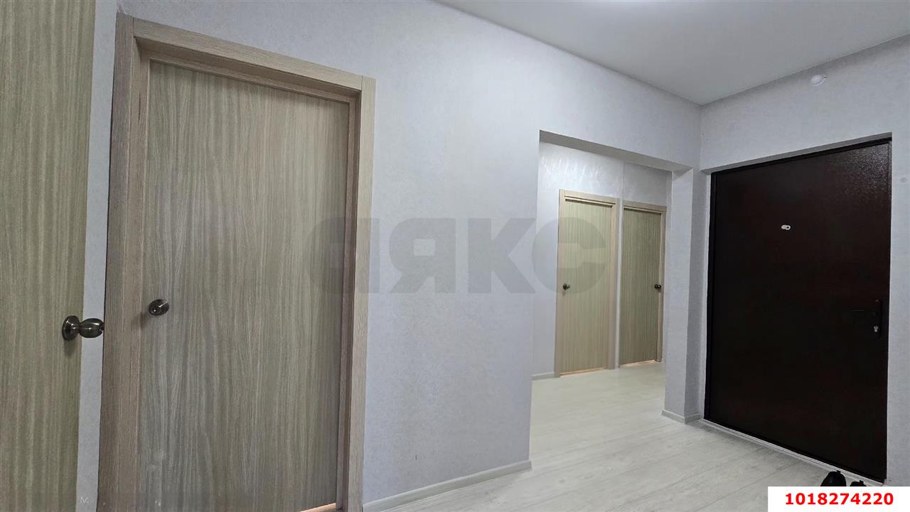 Фото №4: 3-комнатная квартира 80&nbsp;м², 2/16&nbsp;эт. - Краснодар, Прикубанский внутригородской округ, Восточный, мкр. жилой комплекс Квартал № 6, ул. имени 75-летия Победы, 26/1к2