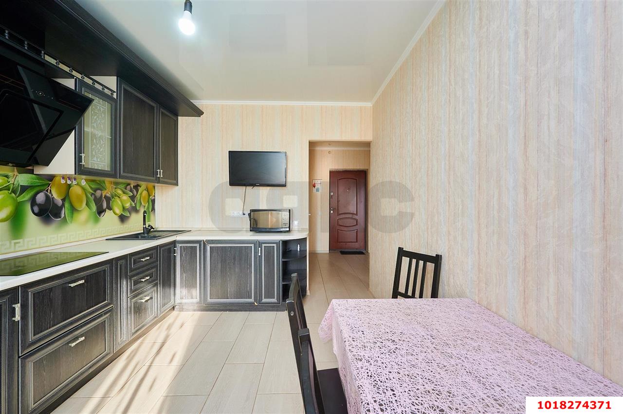 Фото №2: 1-комнатная квартира 41&nbsp;м², 11/25&nbsp;эт. - Краснодар, Центральный внутригородской округ, Центральный, мкр. ЖК Три Богатыря, ул. Садовая, 161/2к2