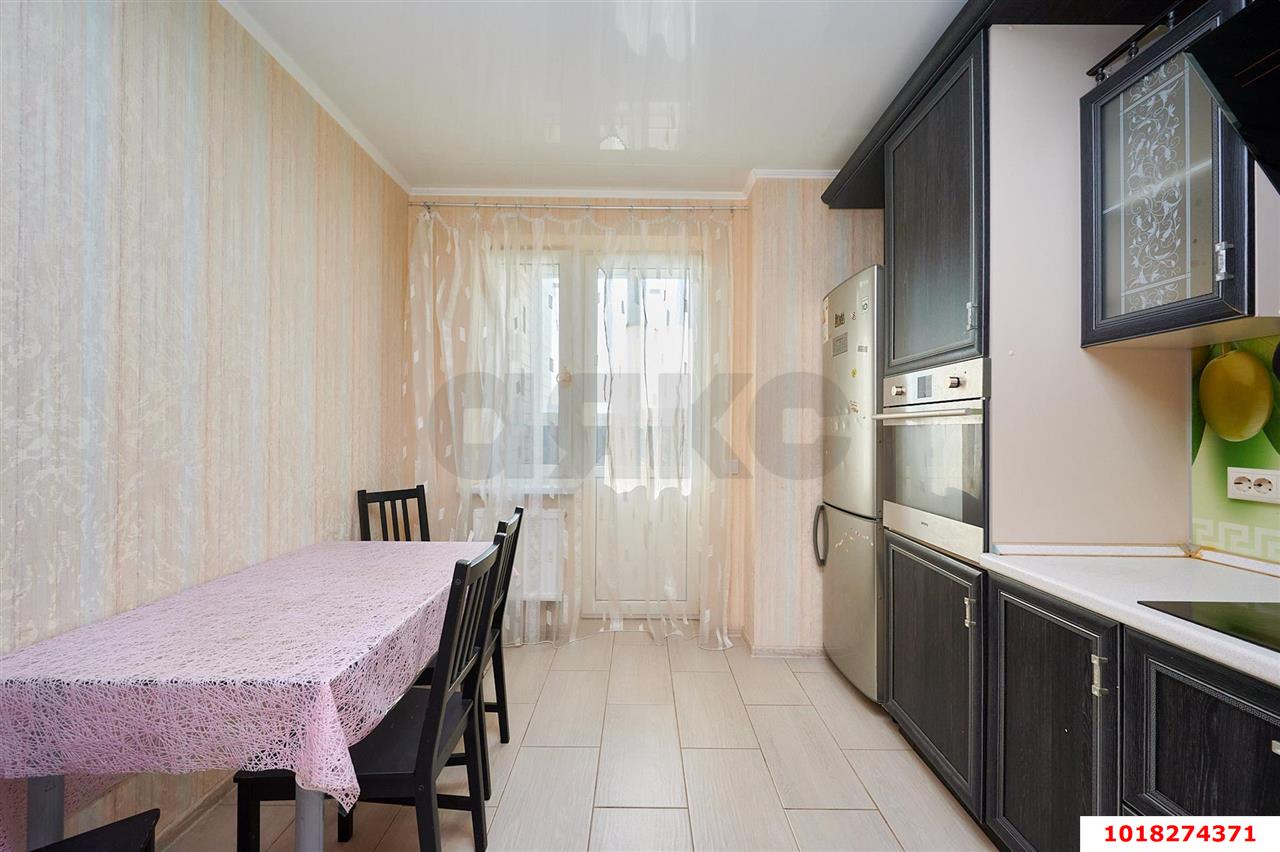 Фото №3: 1-комнатная квартира 41&nbsp;м², 11/25&nbsp;эт. - Краснодар, Центральный внутригородской округ, Центральный, мкр. ЖК Три Богатыря, ул. Садовая, 161/2к2