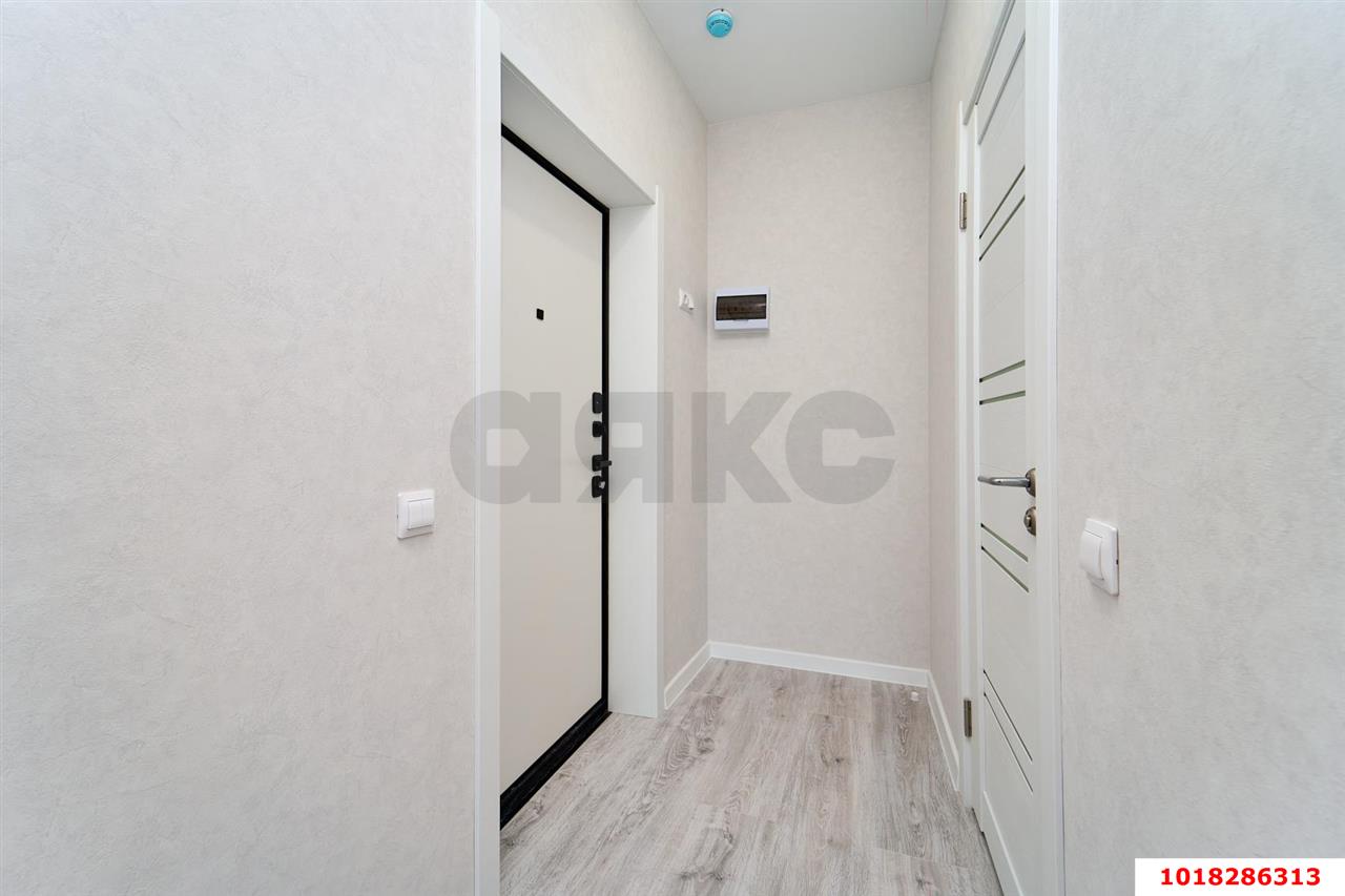 Фото №8: Студия 27&nbsp;м², 16/18&nbsp;эт. - Краснодар, Прикубанский внутригородской округ, мкр. Образцово, ул. Адмирала Макарова, 5