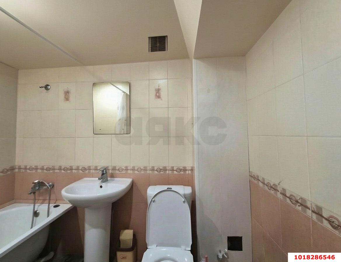 Фото №5: 2-комнатная квартира 47&nbsp;м², 4/5&nbsp;эт. - Краснодар, Прикубанский внутригородской округ, мкр. Фестивальный, ул. Гагарина, 87