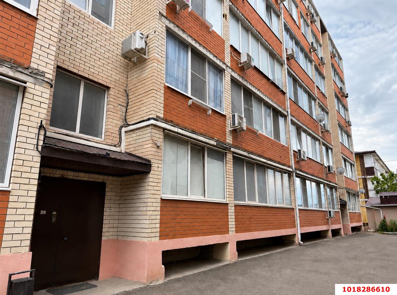 Фото №6: Студия 26&nbsp;м², 1/6&nbsp;эт. - Российский, мкр. Прикубанский внутригородской округ, ул. Ратной Славы, 50