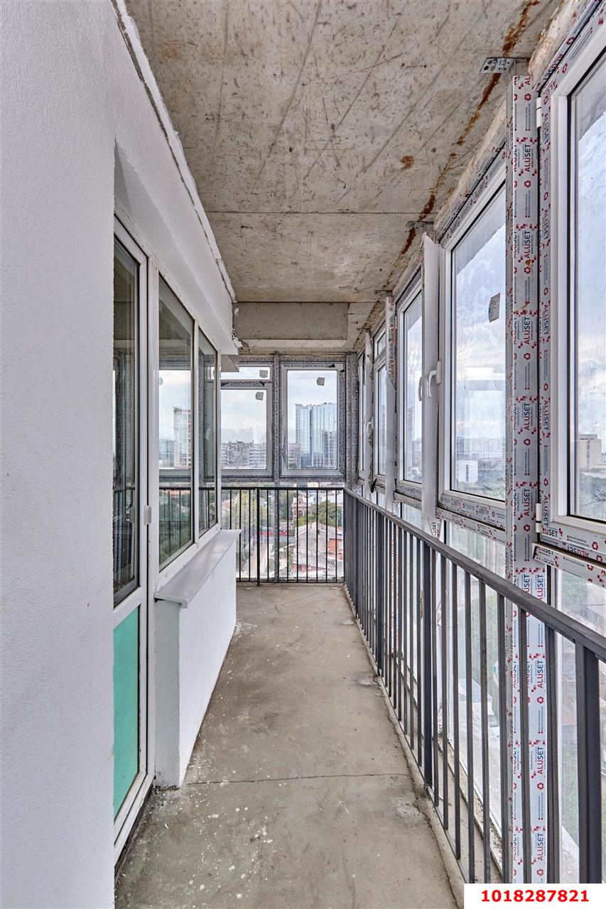 Фото №14: 3-комнатная квартира 96&nbsp;м², 9/25&nbsp;эт. - Краснодар, Центральный внутригородской округ, мкр. Центральный, ул. Митрофана Седина, 131