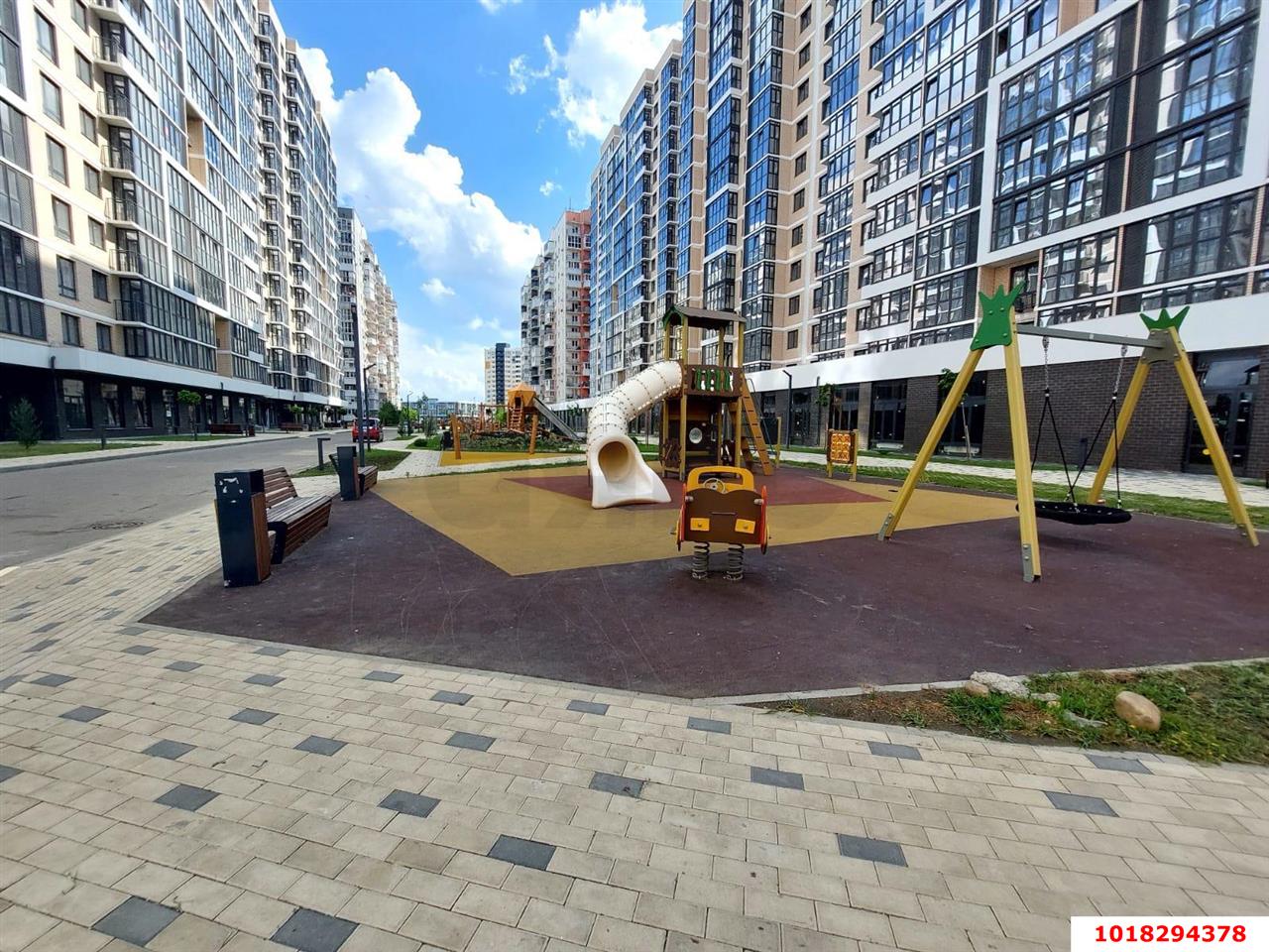 Фото №2: 2-комнатная квартира 52&nbsp;м², 2/16&nbsp;эт. - Краснодар, Прикубанский внутригородской округ, мкр. жилой комплекс Мой Город, ул. Западный Обход, 39/1к1