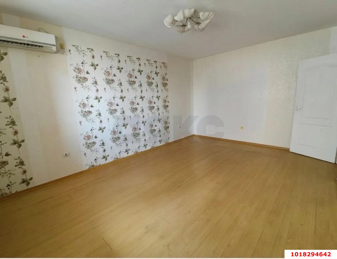 Фото №4: 2-комнатная квартира 55&nbsp;м², 10/16&nbsp;эт. - Краснодар, Прикубанский внутригородской округ, мкр. Военный городок № 109, ул. Кореновская, 69