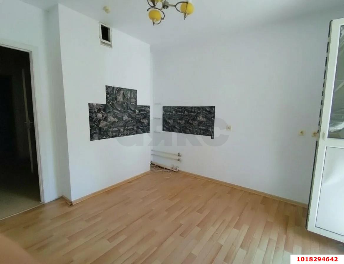 Фото №6: 2-комнатная квартира 55&nbsp;м², 10/16&nbsp;эт. - Краснодар, Прикубанский внутригородской округ, мкр. Военный городок № 109, ул. Кореновская, 69
