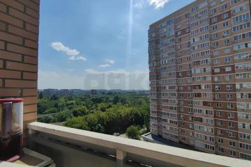 Фото №1: 2-комнатная квартира 55 м², 10/16 эт. - Краснодар, мкр. Военный городок № 109, ул. Кореновская, 69