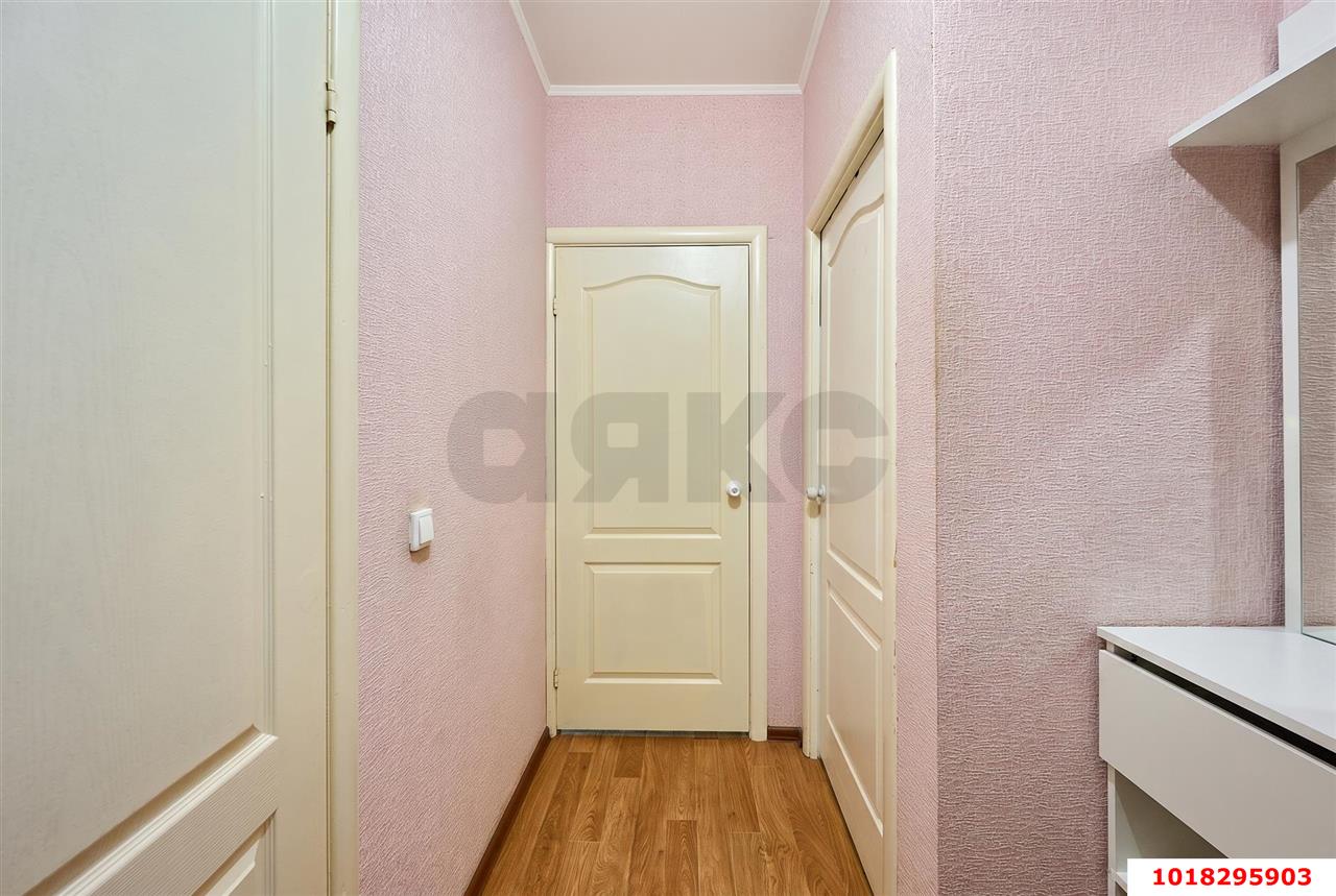 Фото №11: 1-комнатная квартира 36&nbsp;м², 4/16&nbsp;эт. - Краснодар, Прикубанский внутригородской округ, мкр. Московский, ул. им. Артюшкова В.Д., 11