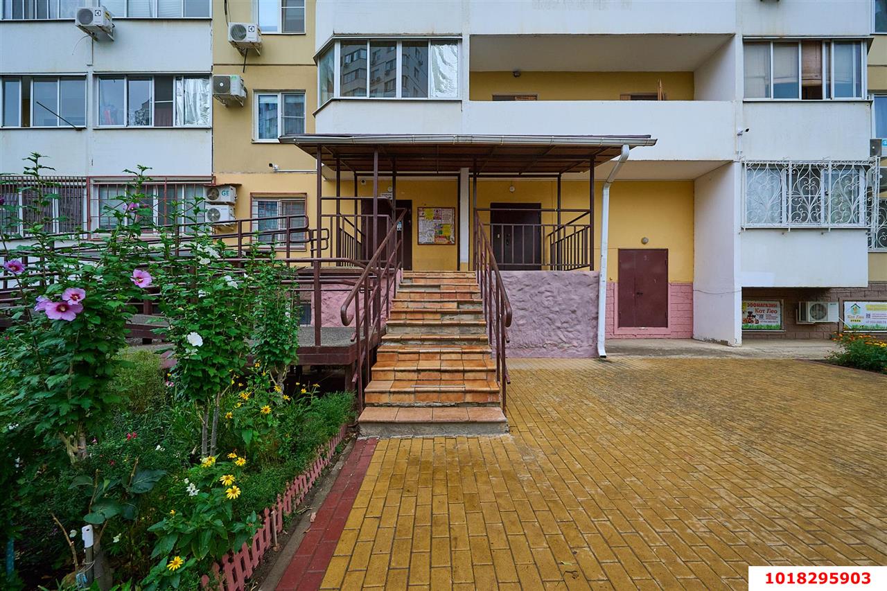 Фото №13: 1-комнатная квартира 36&nbsp;м², 4/16&nbsp;эт. - Краснодар, Прикубанский внутригородской округ, мкр. Московский, ул. им. Артюшкова В.Д., 11