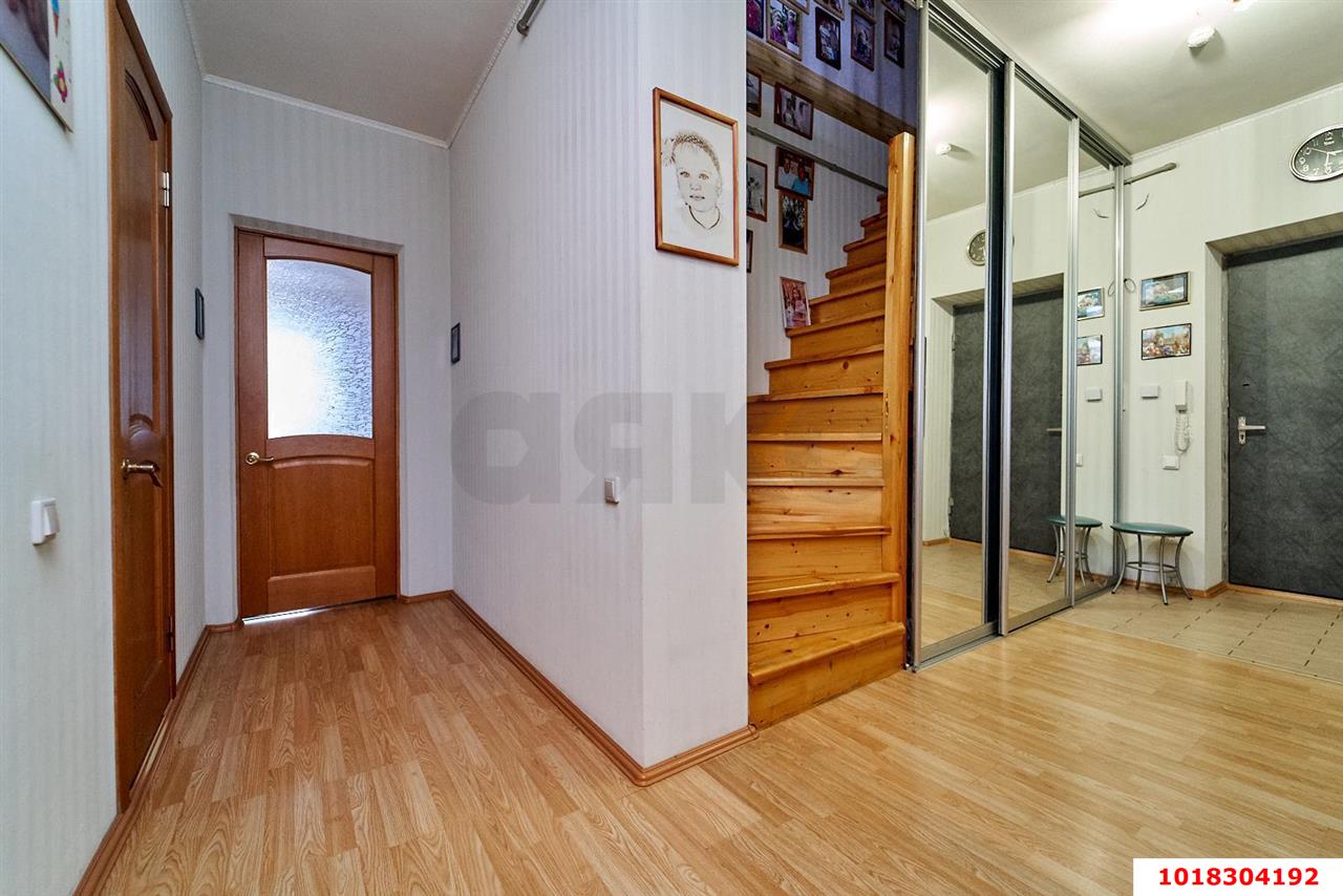 Фото №3: 3-комнатная квартира 157&nbsp;м², 7/8&nbsp;эт. - Краснодар, Прикубанский внутригородской округ, мкр. Восточно-Кругликовский, ул. Черкасская, 81