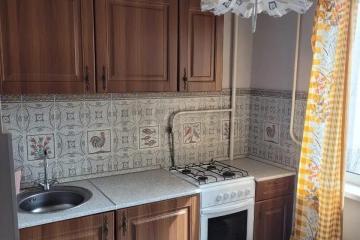 Фото №1: 1-комнатная квартира 32&nbsp;м², 7/10&nbsp;эт. - Краснодар, мкр. Юбилейный, пр-кт Чекистов, 13