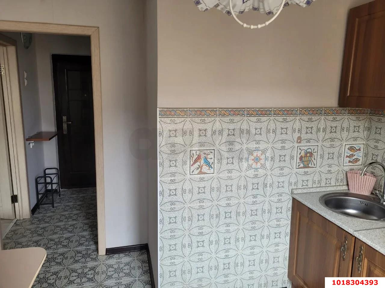 Фото №2: 1-комнатная квартира 32&nbsp;м², 7/10&nbsp;эт. - Краснодар, Западный внутригородской округ, мкр. Юбилейный, пр-кт Чекистов, 13