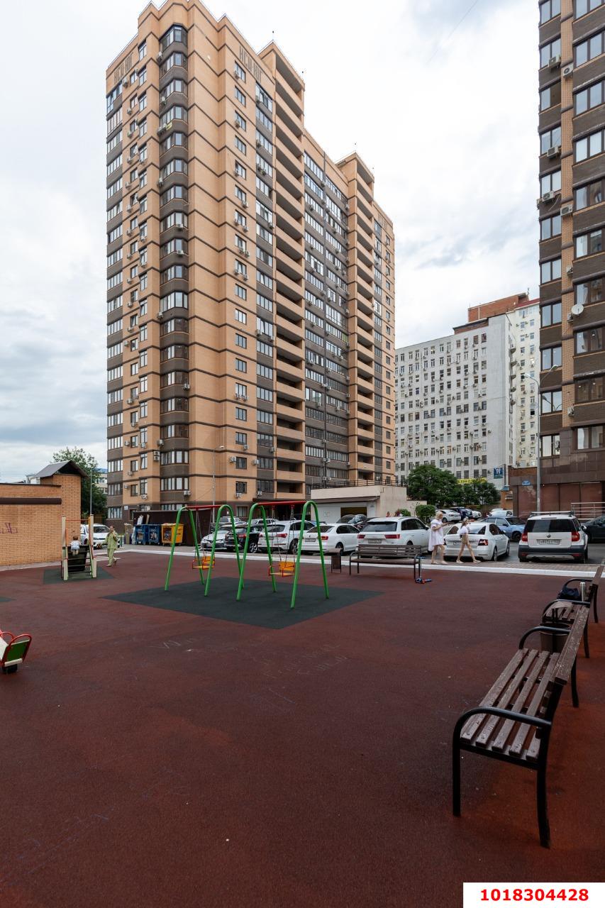 Фото №12: 1-комнатная квартира 53&nbsp;м², 12/20&nbsp;эт. - Краснодар, Западный внутригородской округ, ЖК Октябрьский, мкр. Центральный, ул. Октябрьская, 181/2к1