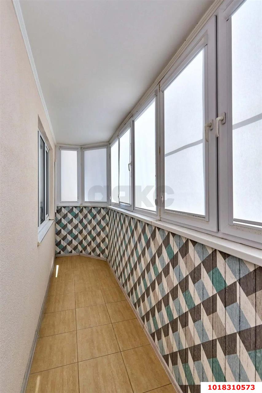 Фото №12: 1-комнатная квартира 43&nbsp;м², 4/19&nbsp;эт. - Краснодар, Западный внутригородской округ, мкр. Центральный, ул. Кубанская набережная, 64