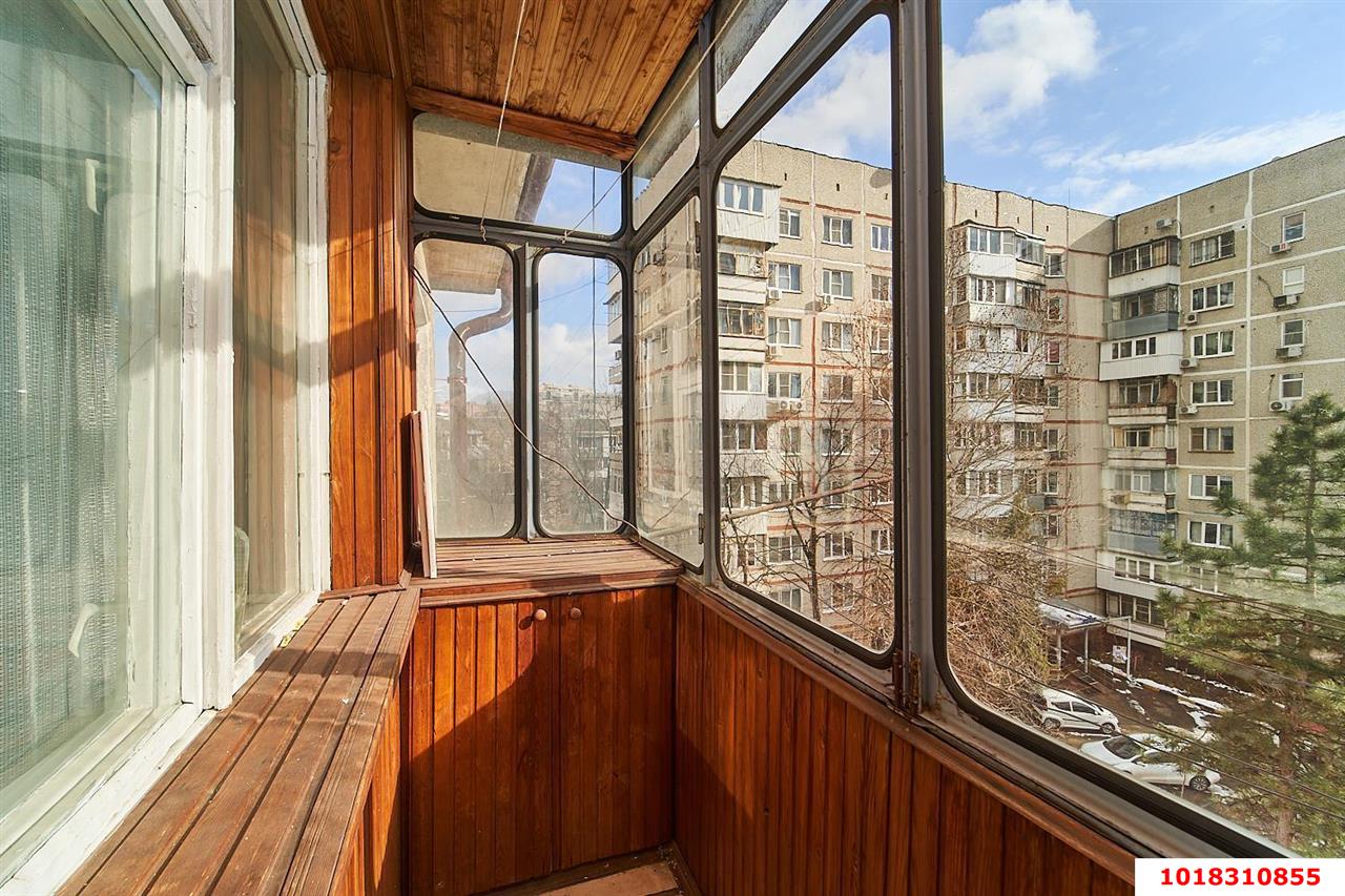 Фото №10: 3-комнатная квартира 53&nbsp;м², 5/5&nbsp;эт. - Краснодар, Прикубанский внутригородской округ, мкр. Фестивальный, ул. Яна Полуяна, 34