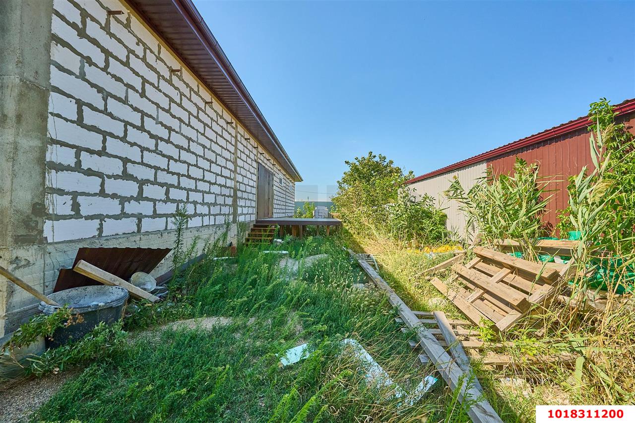 Фото №9: Дом 230&nbsp;м² + 6&nbsp;сот., 1&nbsp;эт. - Южный, ст Ивушка, ул. Тополевая, 4