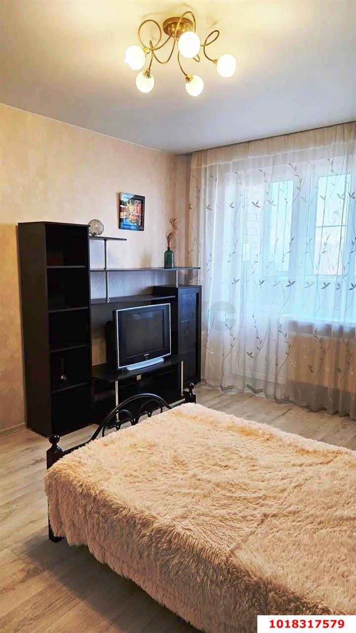 Фото №3: 1-комнатная квартира 41&nbsp;м², 3/16&nbsp;эт. - Краснодар, Карасунский внутригородской округ, Гидростроителей, мкр. ЖК Феникс, ул. имени В.Н. Мачуги, 6/2к1