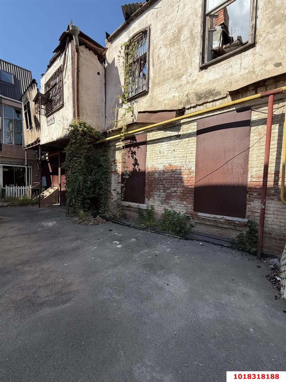 Фото №5: 3-комнатная квартира 69&nbsp;м², 2/2&nbsp;эт. - Краснодар, Западный внутригородской округ, мкр. Центральный, ул. Красная, 69