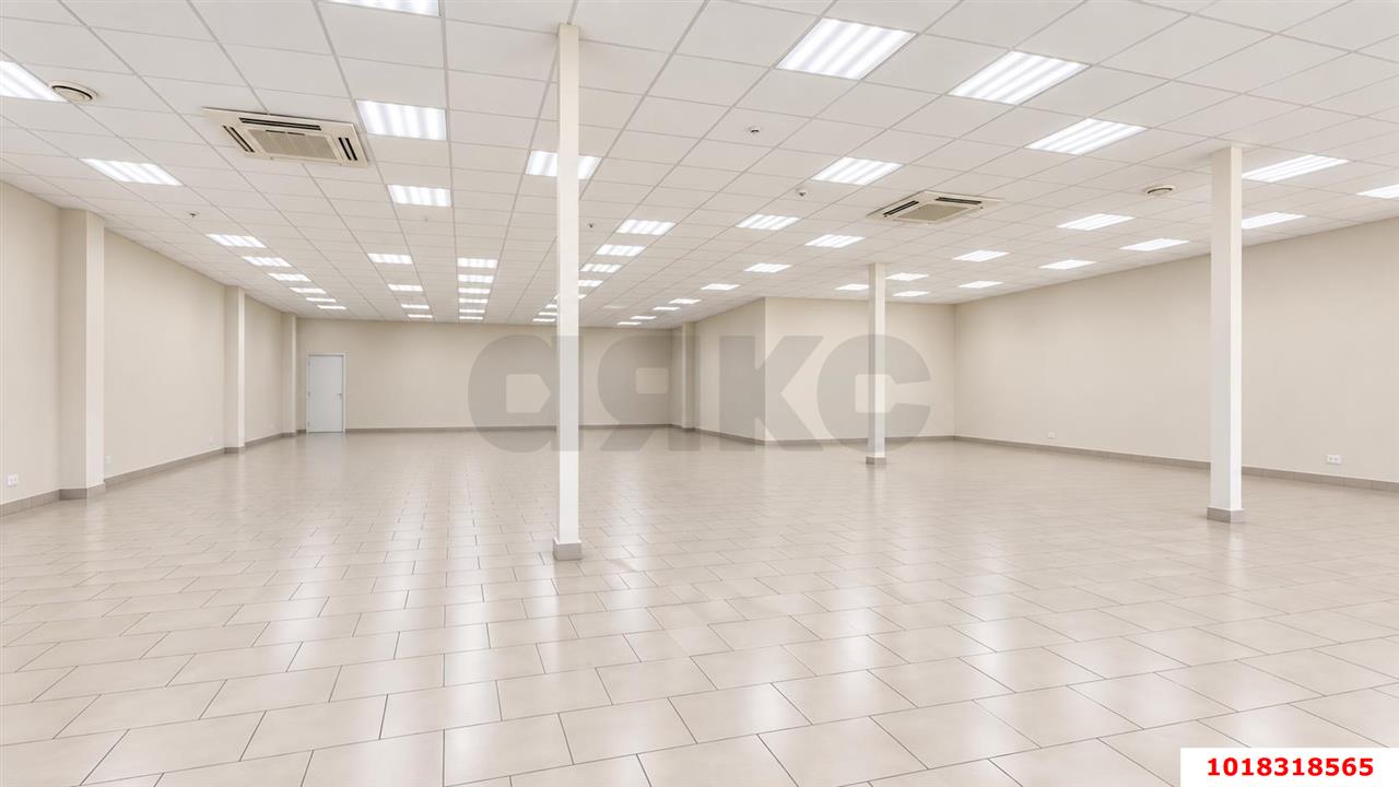 Фото №3: Торговое помещение 442&nbsp;м², 1/1&nbsp;эт. - Новороссийск, р. Центральный, ул. Чайковского, 7/36