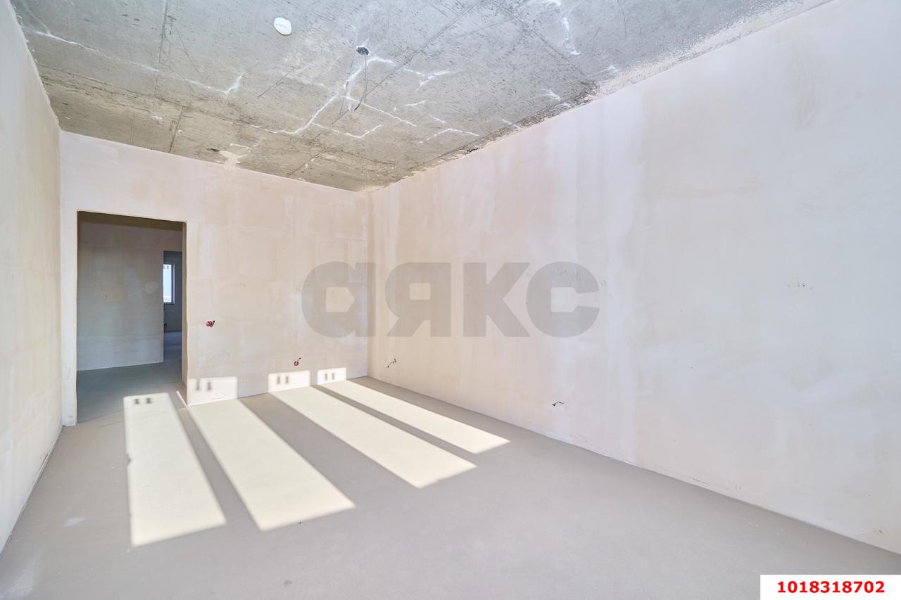 Фото №7: 3-комнатная квартира 110&nbsp;м², 15/21&nbsp;эт. - Краснодар, Прикубанский внутригородской округ, Школьный, Круглик, мкр. жилой комплекс Версаль, ул. Черниговская, 1